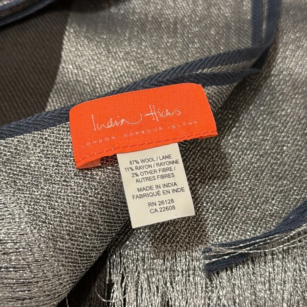 India Hicks Wool Queen’s Highway Scarf Wrap New WITHOUT TAG OR BOX metallic
